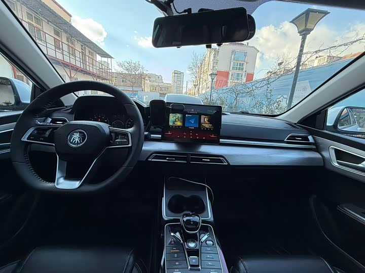 Фото 8 - BYD Qin EV