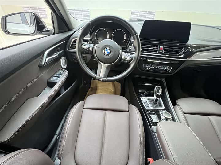 Фото 8 - BMW 1 Series