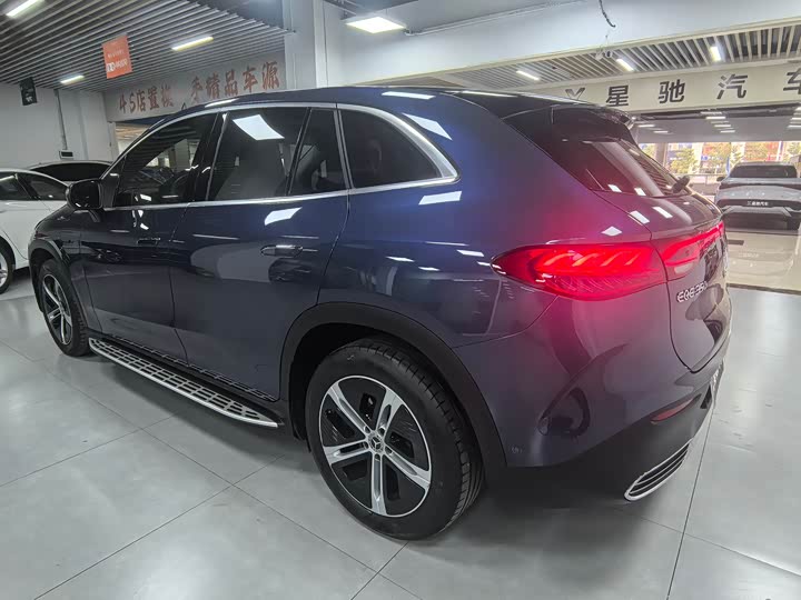 Фото 4 - Mercedes-Benz EQE SUV