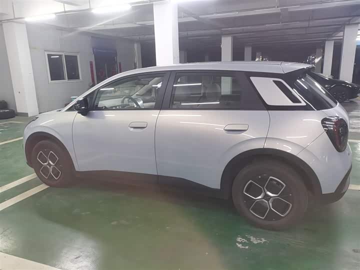 Фото 5 - GAC Aion UT