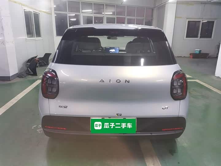 Фото 6 - GAC Aion UT