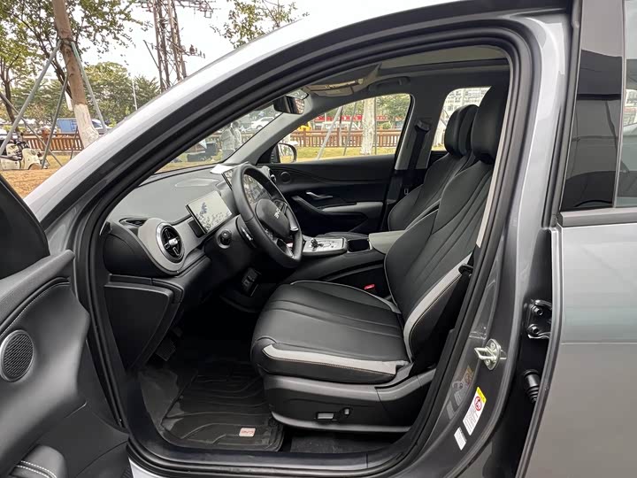 Фото 6 - BYD Sea Lion 05 DM-i Hybrid