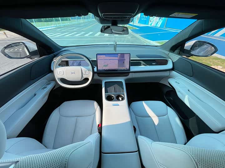 Фото 8 - XPeng G6