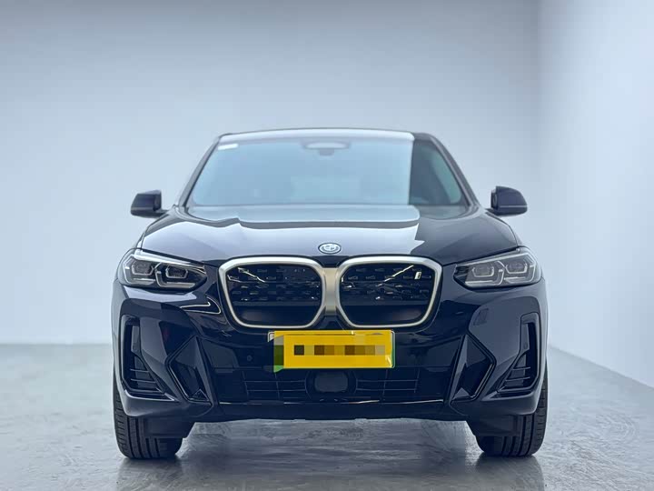 Фото 2 - BMW iX3