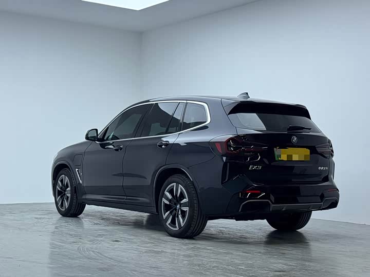 Фото 5 - BMW iX3
