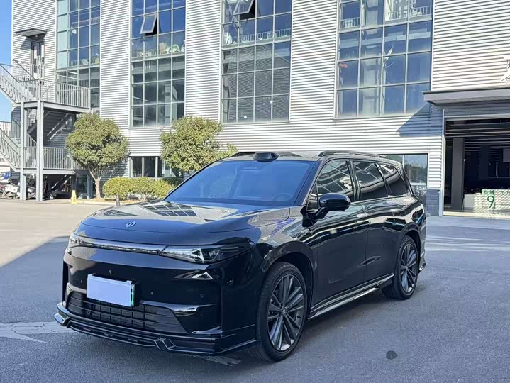 Фото 1 - Leapmotor C16