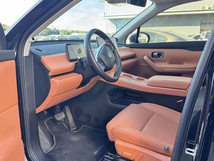 Фото 8 - Leapmotor C16