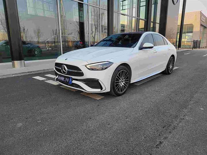 Фото 1 - Mercedes-Benz C-Class