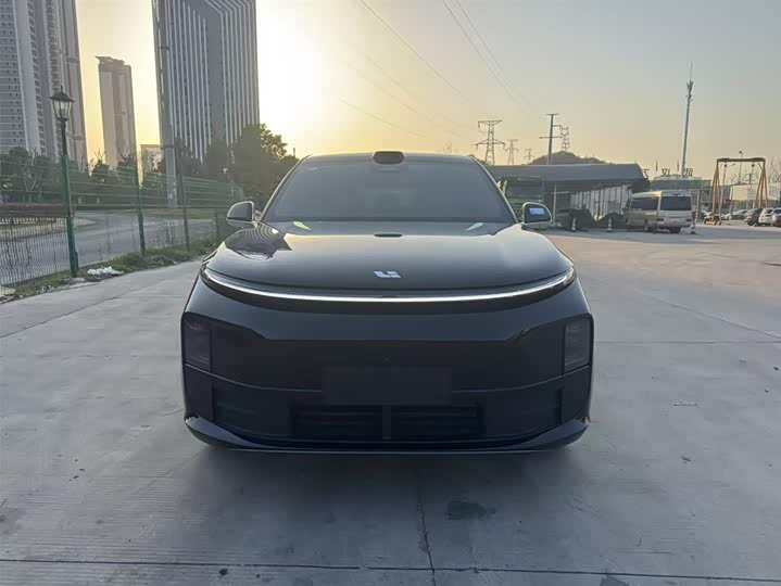 Фото 2 - LiXiang L6