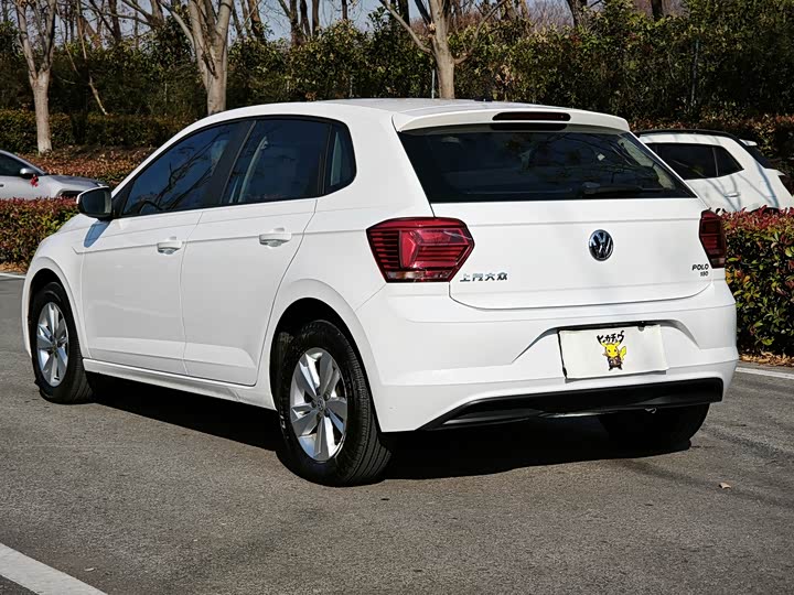 Фото 4 - Volkswagen Polo