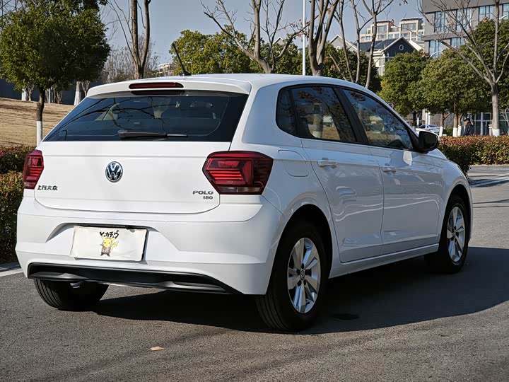 Фото 6 - Volkswagen Polo