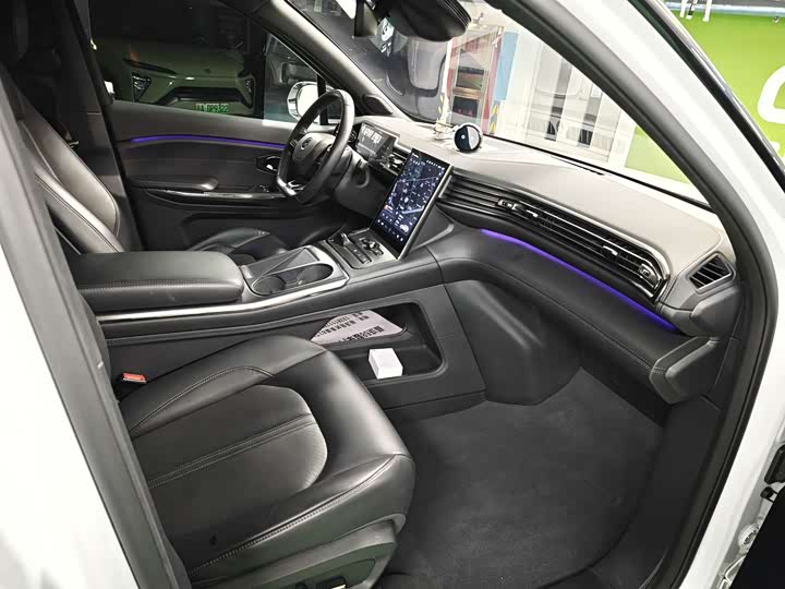 Фото 9 - Nio ES6