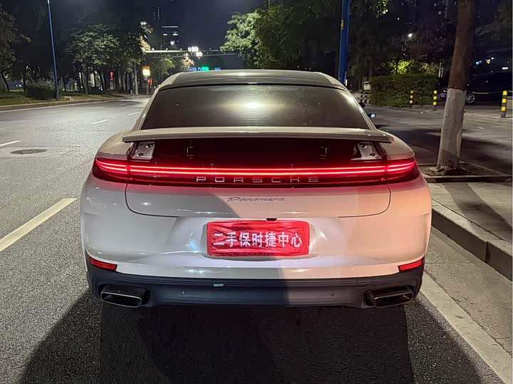 Фото 5 - Porsche Panamera