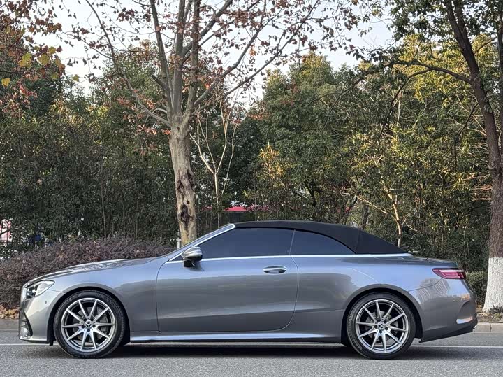 Фото 6 - Mercedes-Benz E-Class