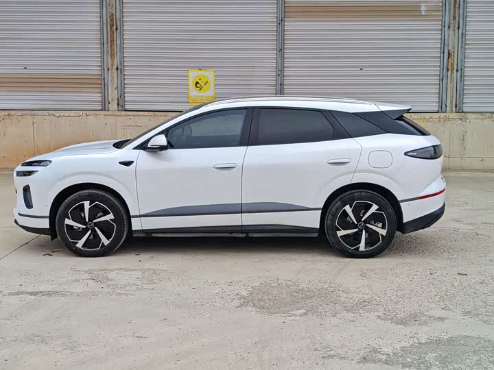 Фото 4 - BYD Sea Lion 06 Hybrid/EV