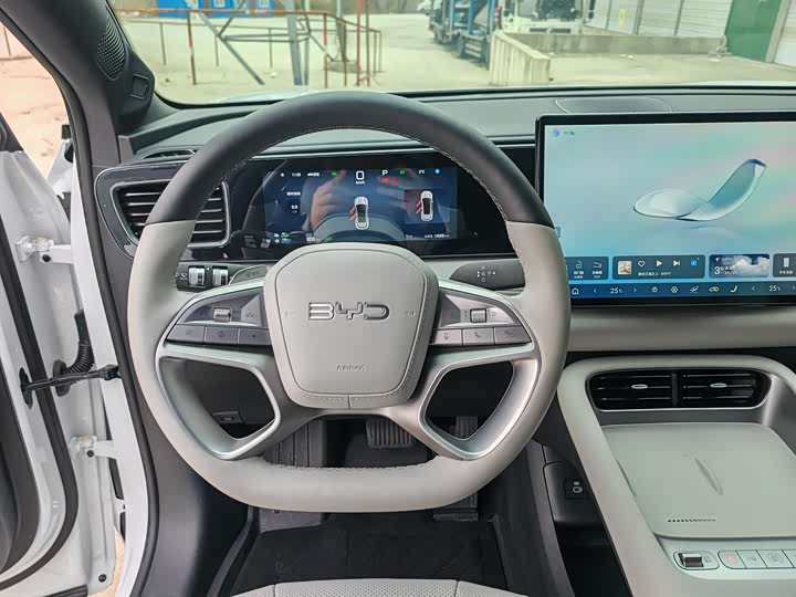 Фото 8 - BYD Sea Lion 06 Hybrid/EV