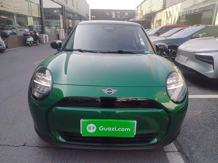 Фото 3 - Mini Cooper