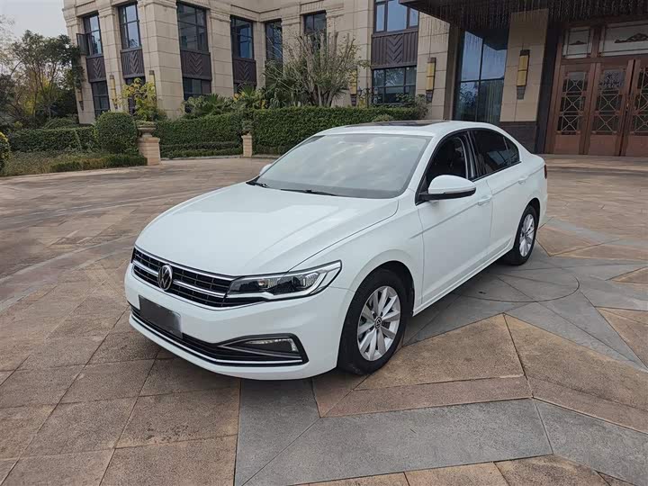 Фото 2 - Volkswagen Bora