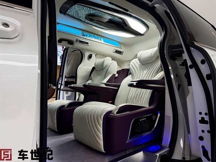 Фото 5 - Toyota Sienna