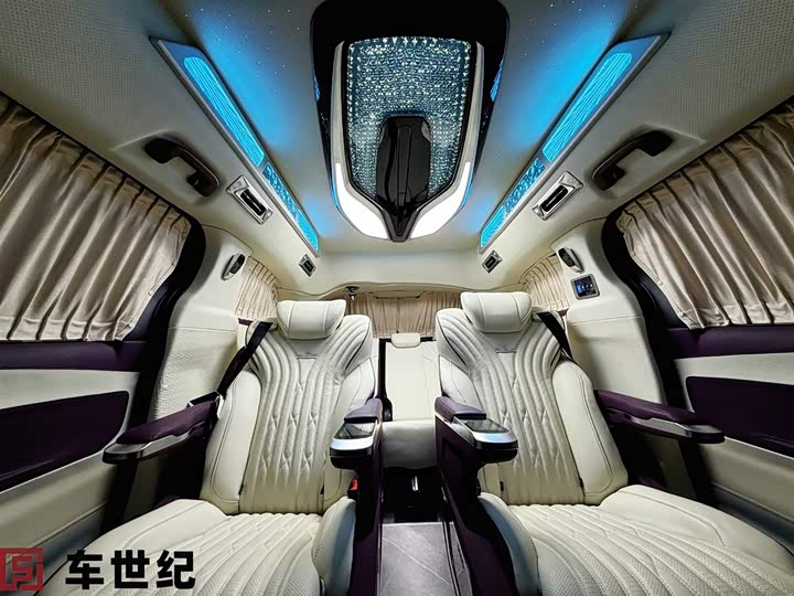 Фото 6 - Toyota Sienna