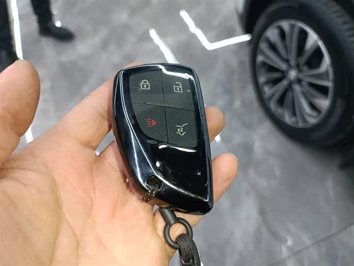 Фото 9 - Buick Envision Plus