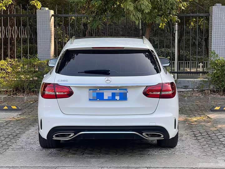 Фото 3 - Mercedes-Benz C-Class