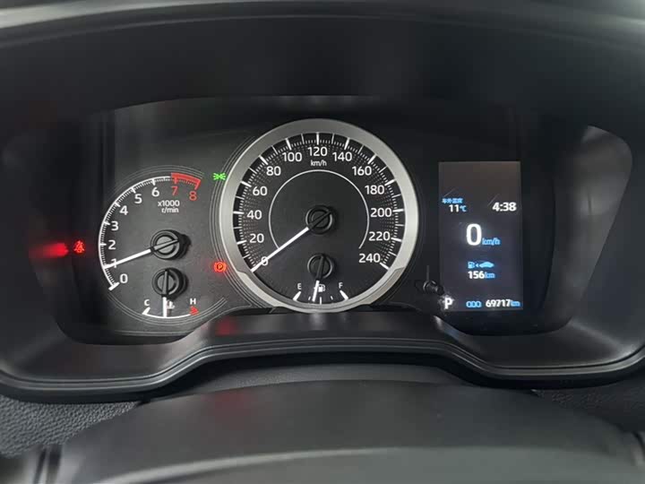 Фото 3 - Toyota Corolla