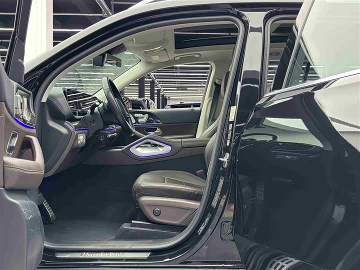 Фото 6 - Mercedes-Benz GLS-Class