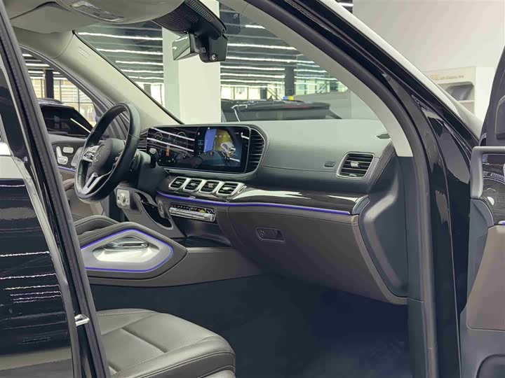 Фото 8 - Mercedes-Benz GLS-Class