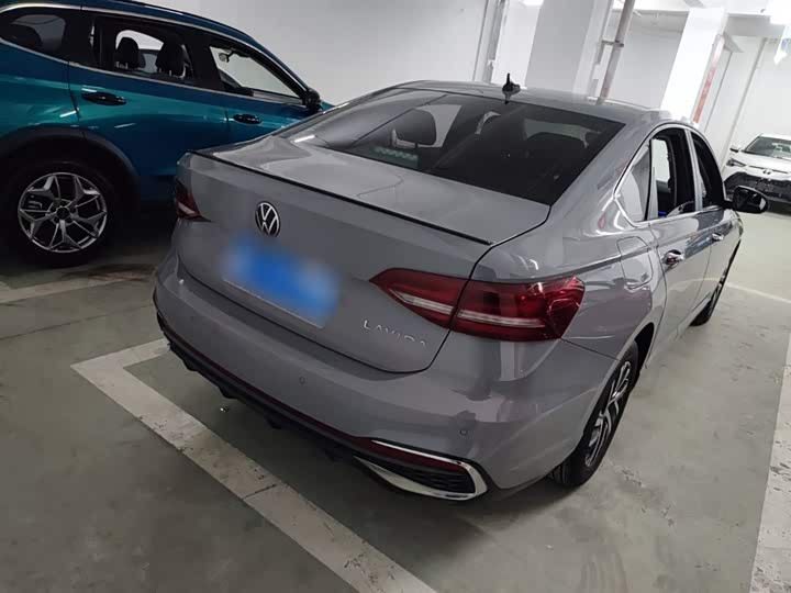 Фото 6 - Volkswagen Lavida