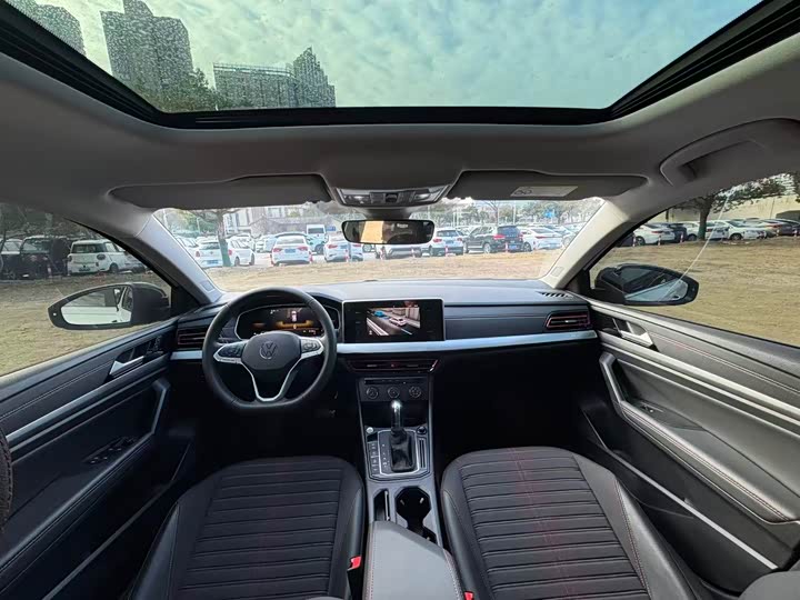 Фото 4 - Volkswagen Lavida