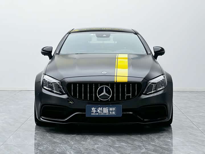 Фото 2 - Mercedes-Benz C-Class AMG