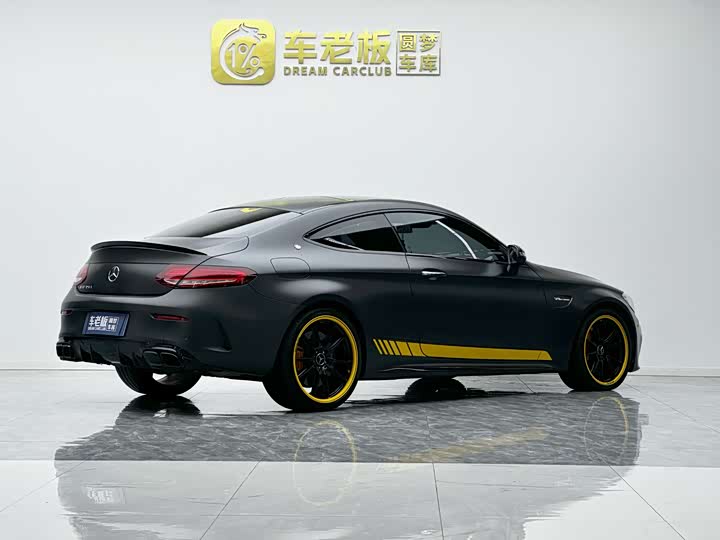 Фото 4 - Mercedes-Benz C-Class AMG