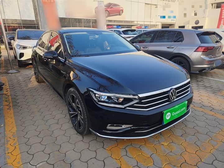 Фото 4 - Volkswagen Magotan