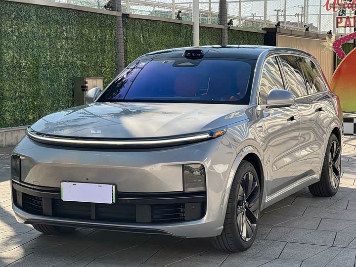 Фото 1 - LiXiang L9