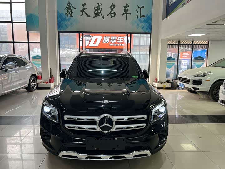 Фото 2 - Mercedes-Benz GLB-Class
