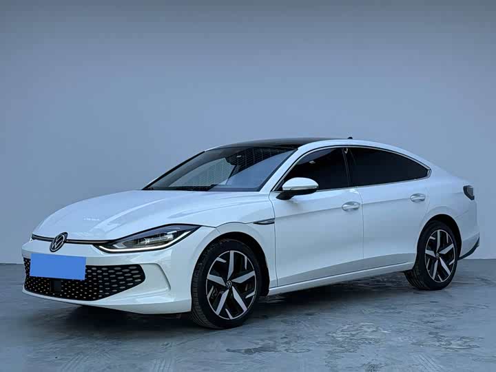 Фото 1 - Volkswagen Lamando L