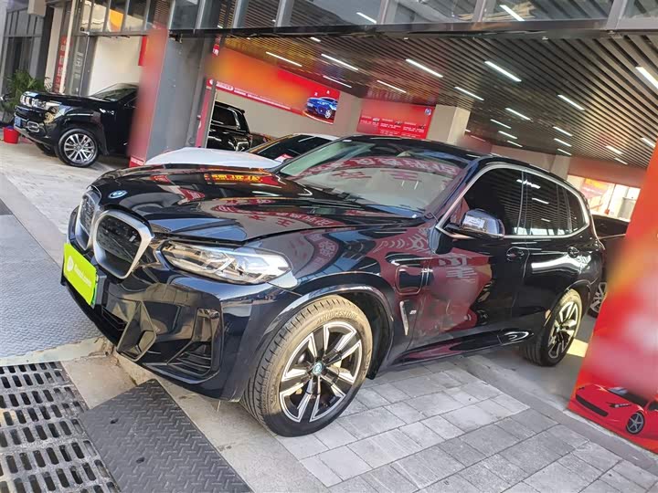 Фото 5 - BMW iX3