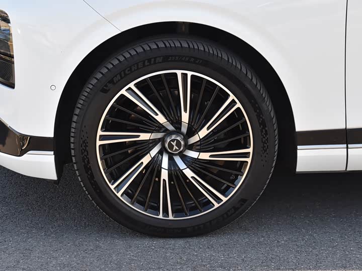 Фото 8 - XPeng G9