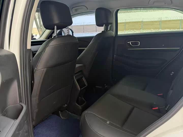 Фото 6 - Honda e:NP1