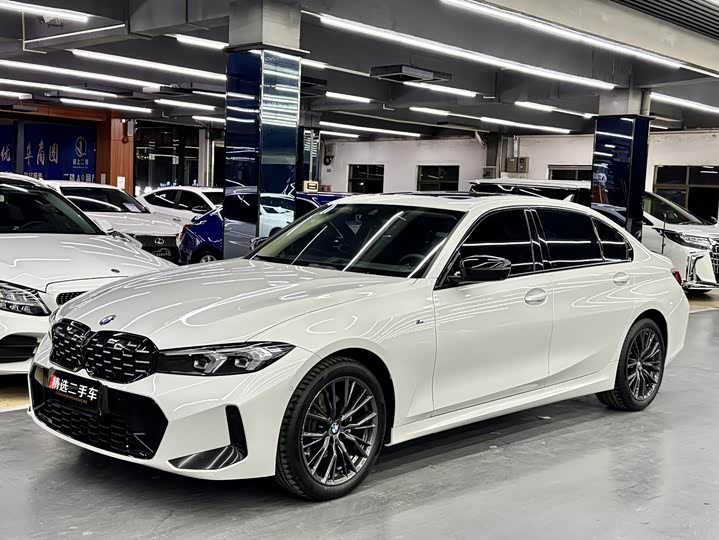 Фото 1 - BMW 3 Series