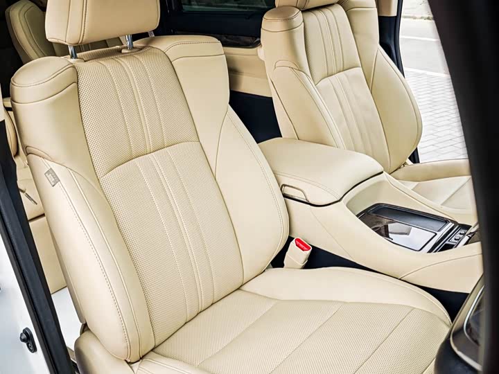 Фото 9 - Toyota Alphard