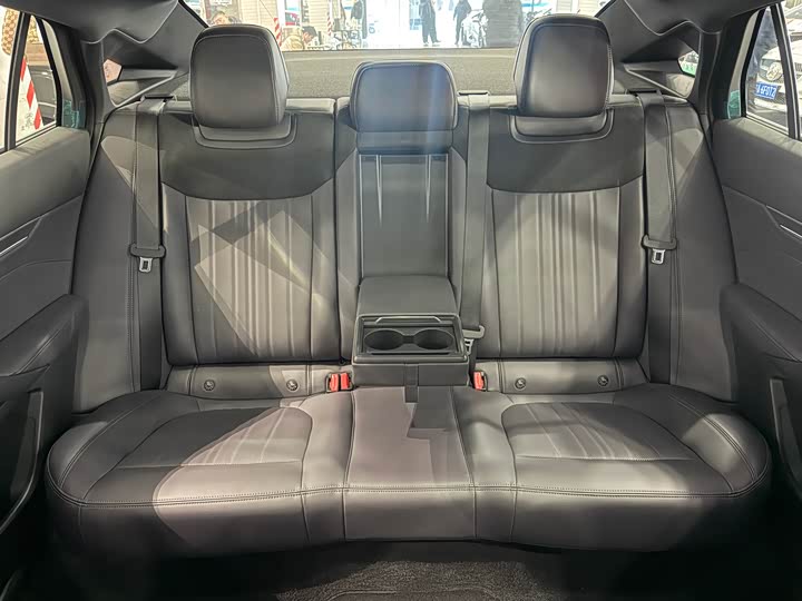 Фото 5 - Ford Mondeo