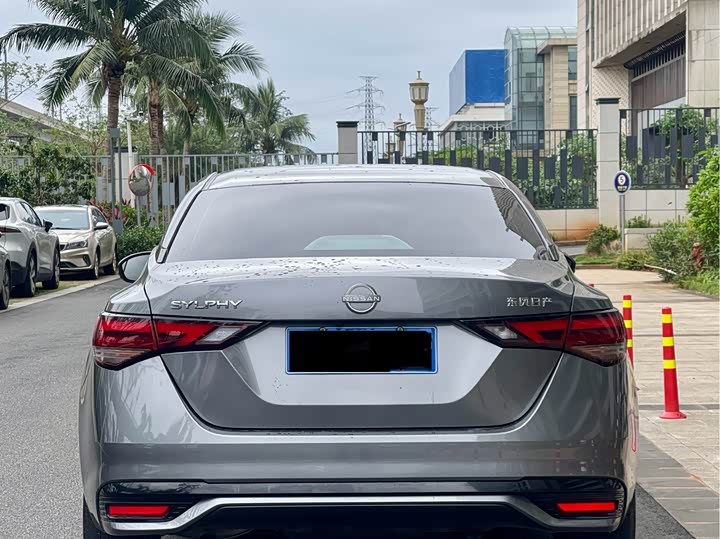 Фото 8 - Nissan Sylphy