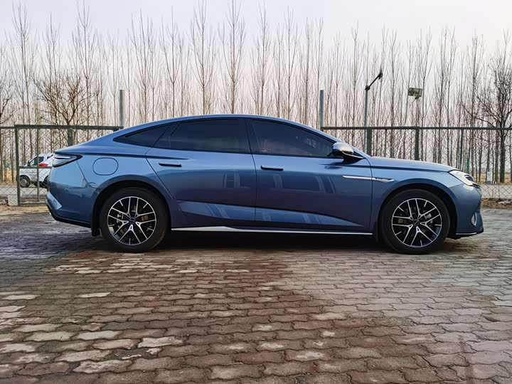 Фото 5 - BYD Seal 07 DM-i Hybrid