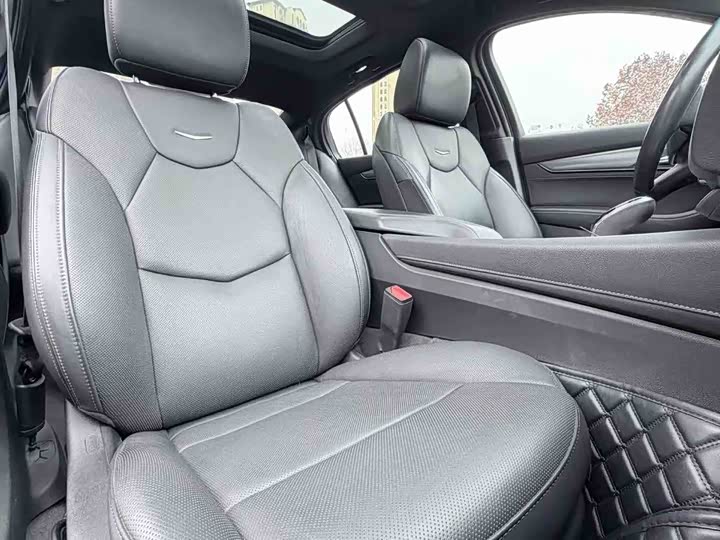 Фото 4 - Cadillac CT5