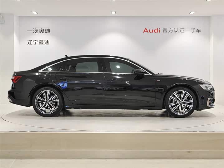 Фото 3 - Audi A6L