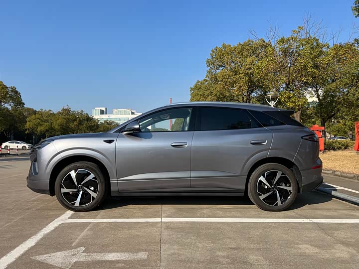 Фото 2 - BYD Sea Lion 06 Hybrid/EV