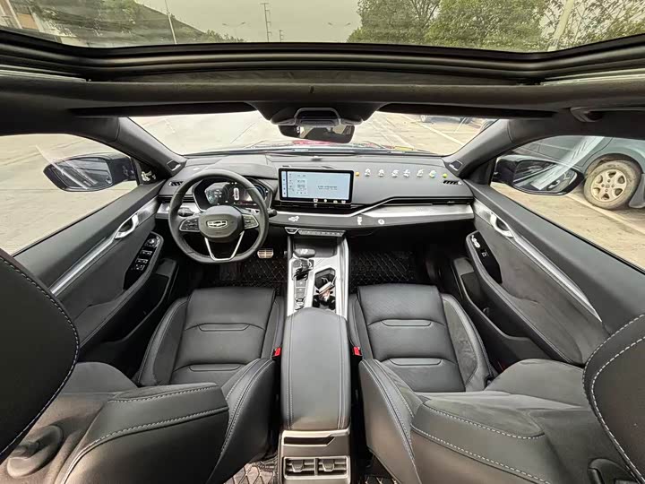 Фото 5 - Geely Preface