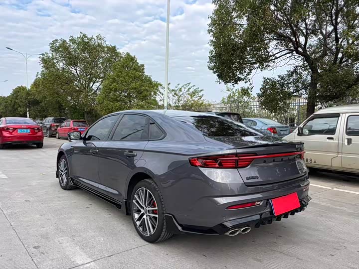 Фото 9 - Geely Preface